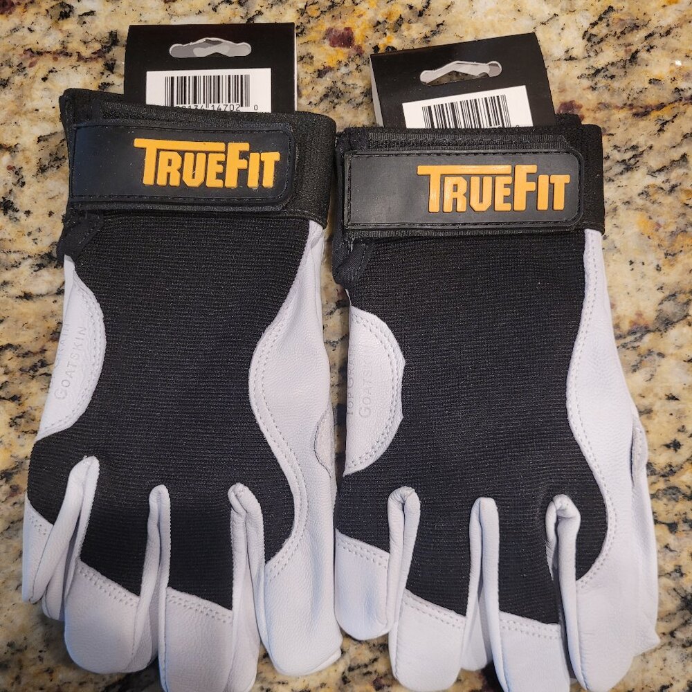 Tillman Truefit 1470s gloves ( two pairs)